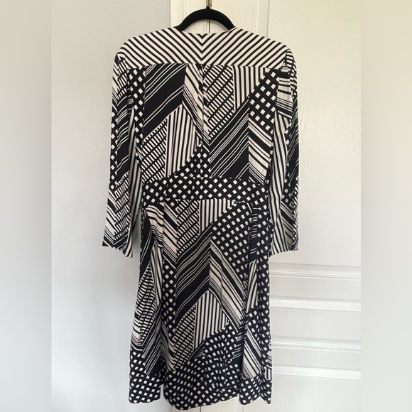 Hobbs of London Midi wrap dress - Picture 2 of 2